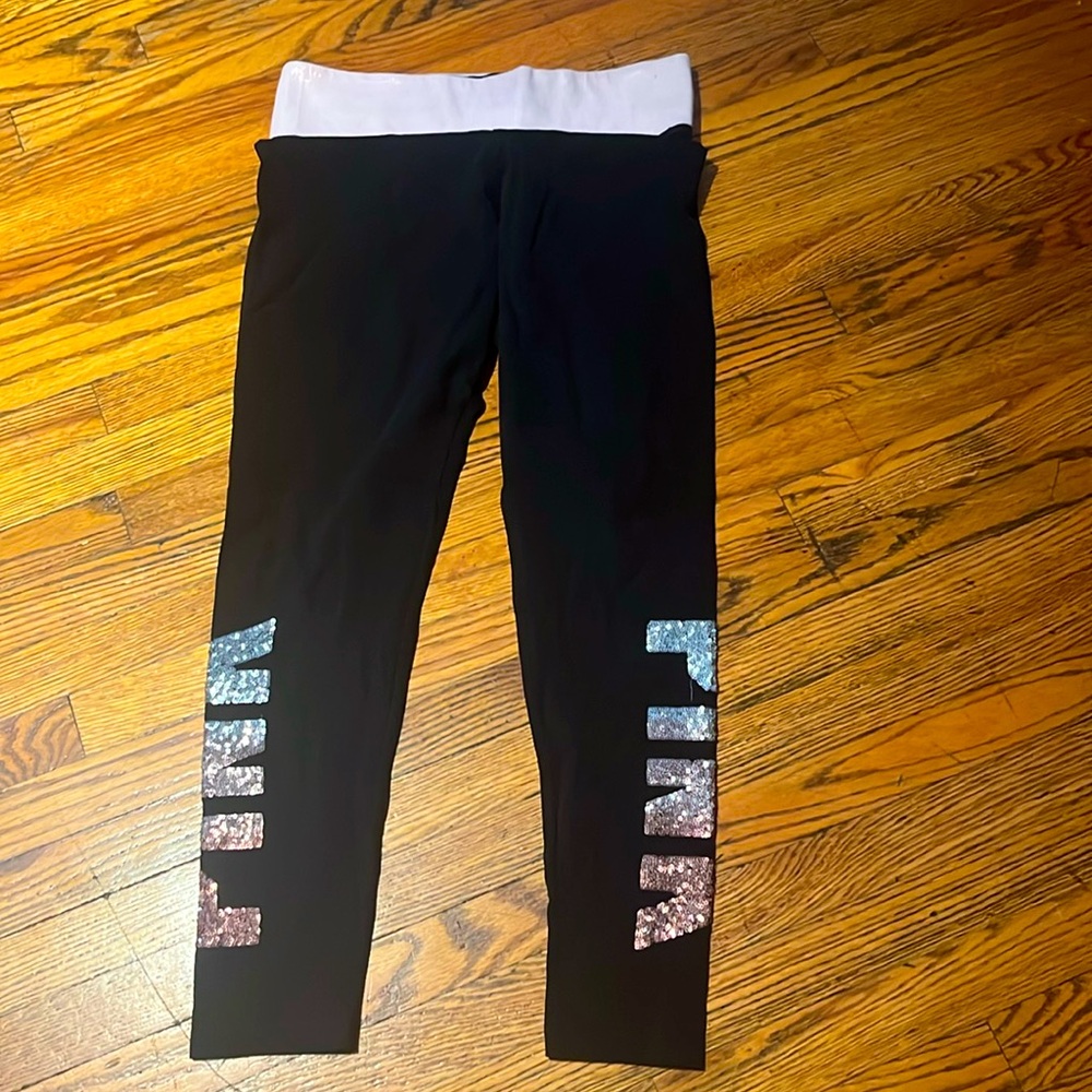 Pink VS leggingss .. band on the legging is light pink
